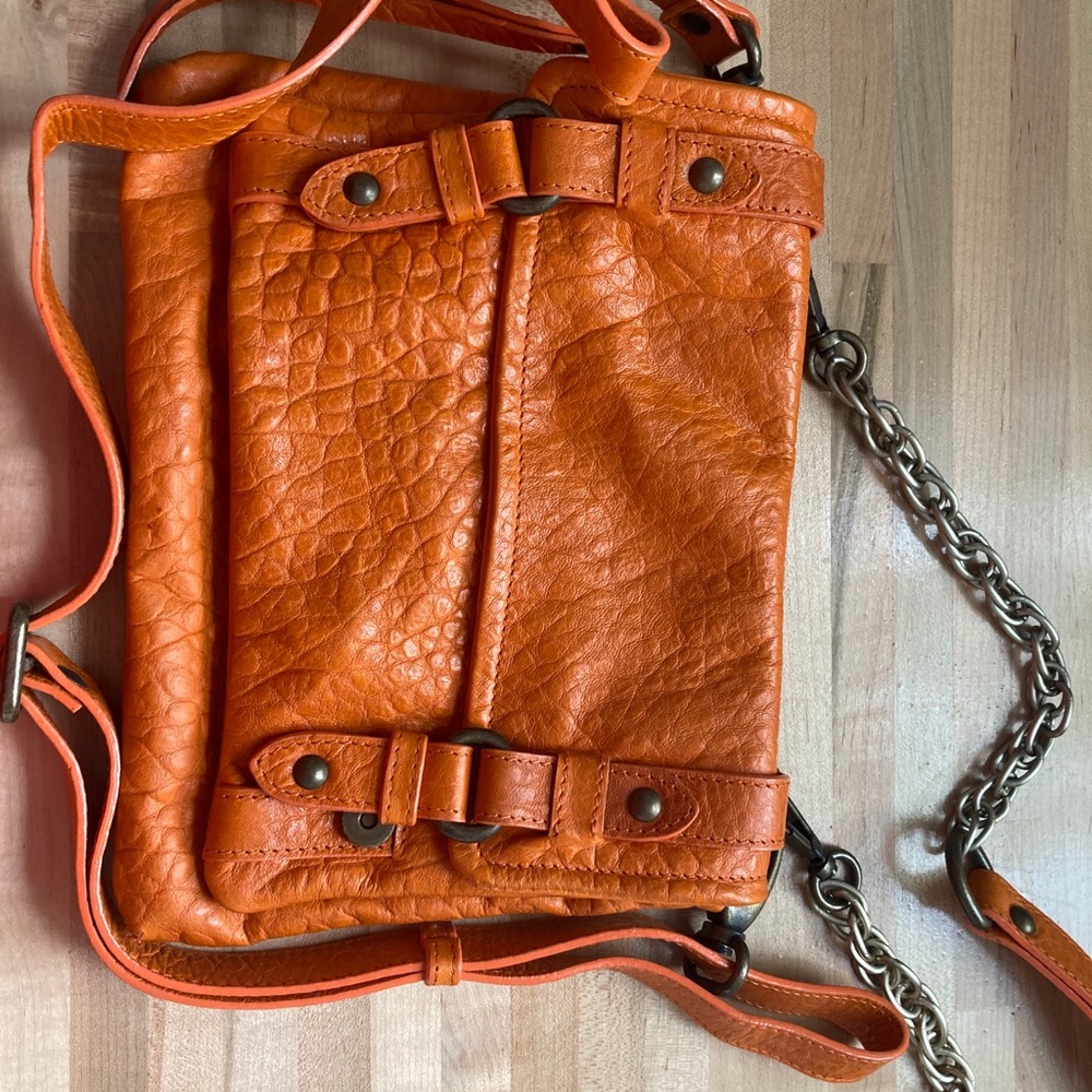 Purse - Picture 2 of 7